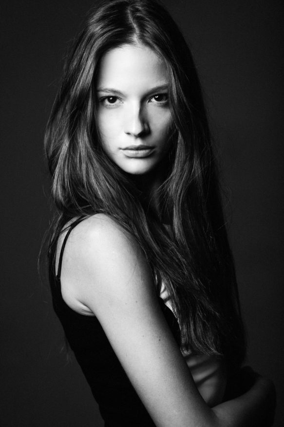 Roberta Cardenio - Unique Models