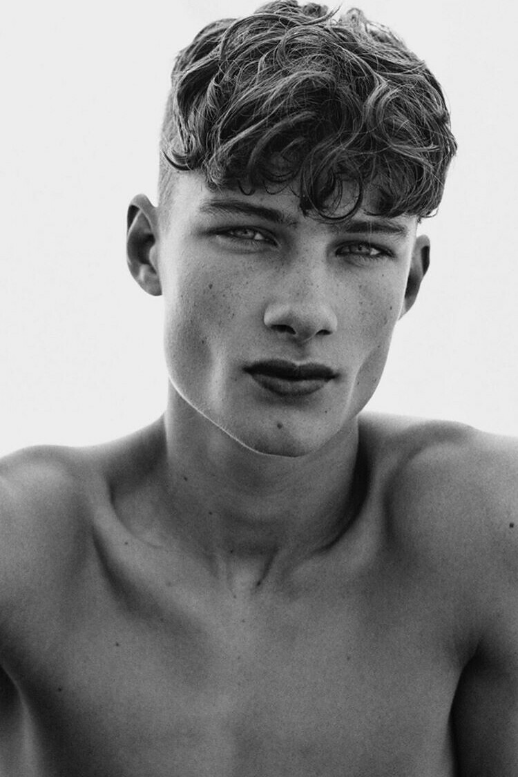 Alfie Zak - Unique Models